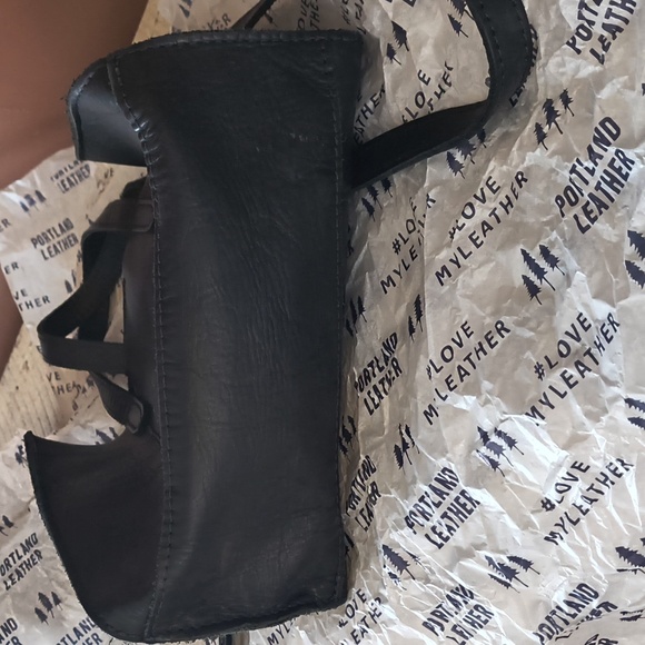 Portland Leather Goods Lola Crossbody Tote - Picture 5 of 6